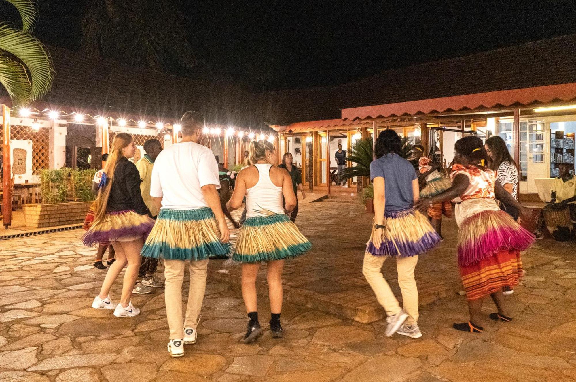 Masindi Hotel エクステリア 写真