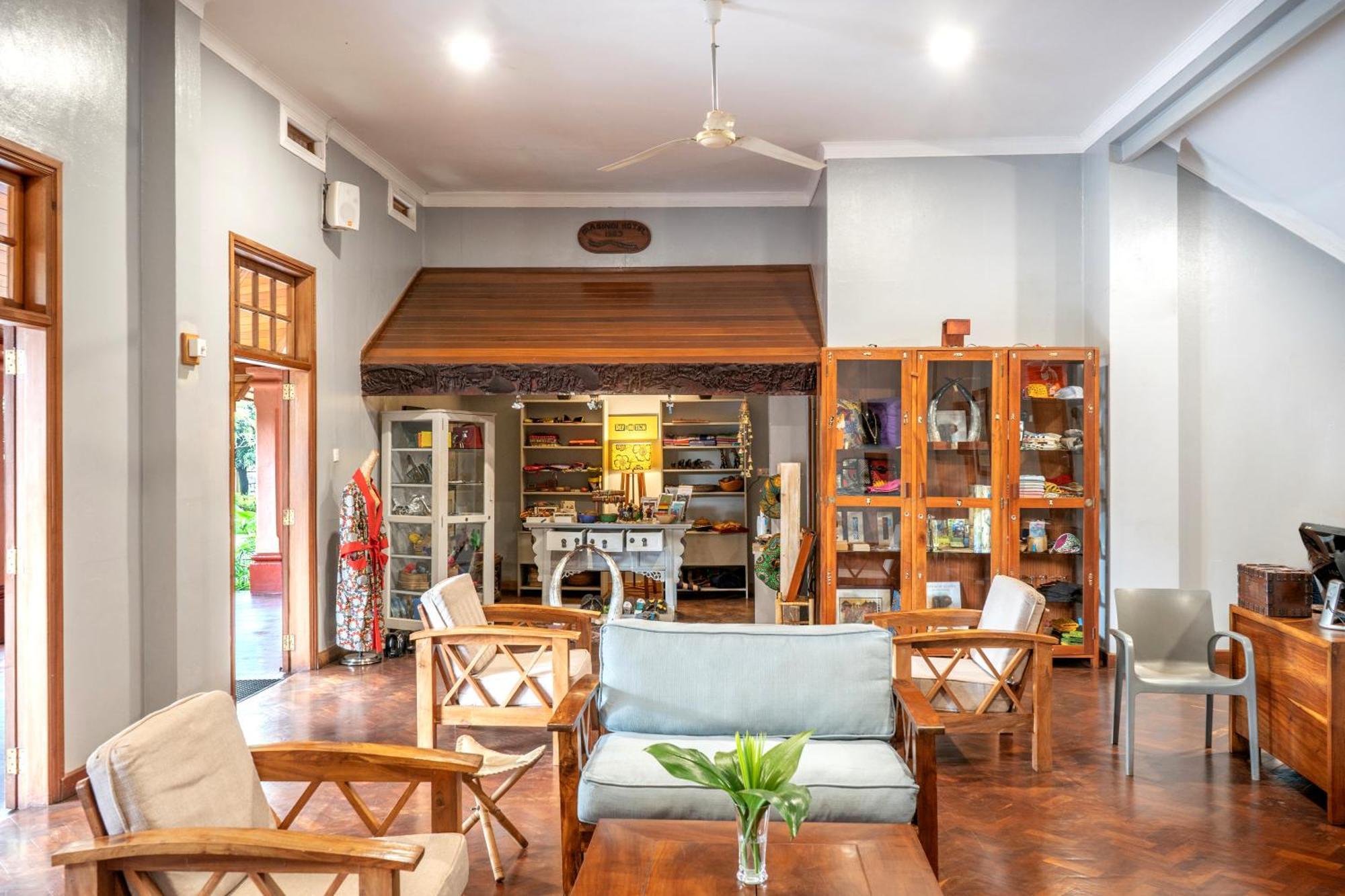 Masindi Hotel エクステリア 写真