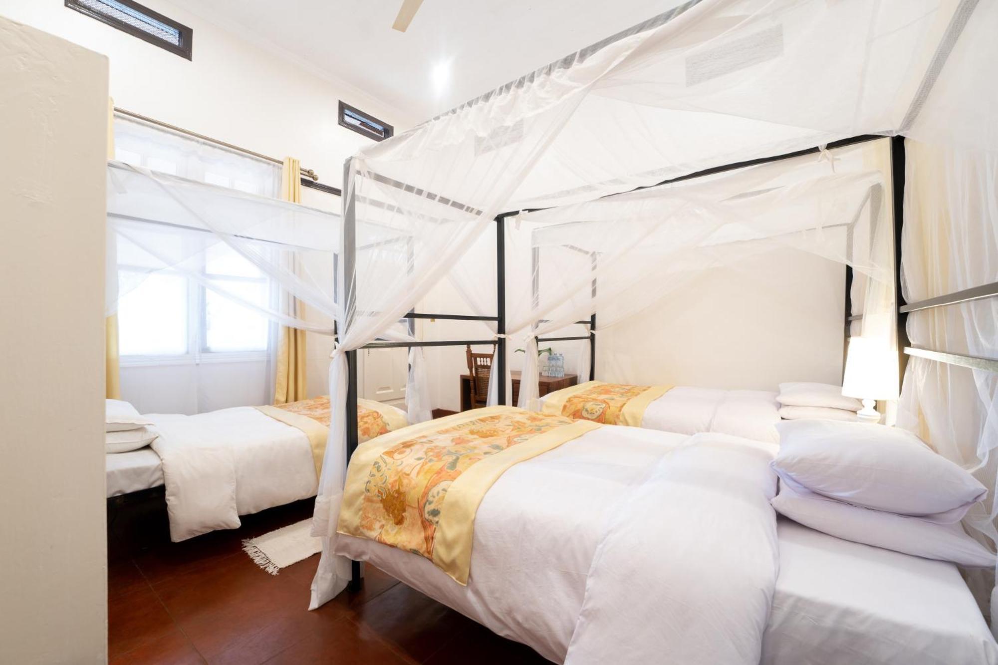Masindi Hotel エクステリア 写真