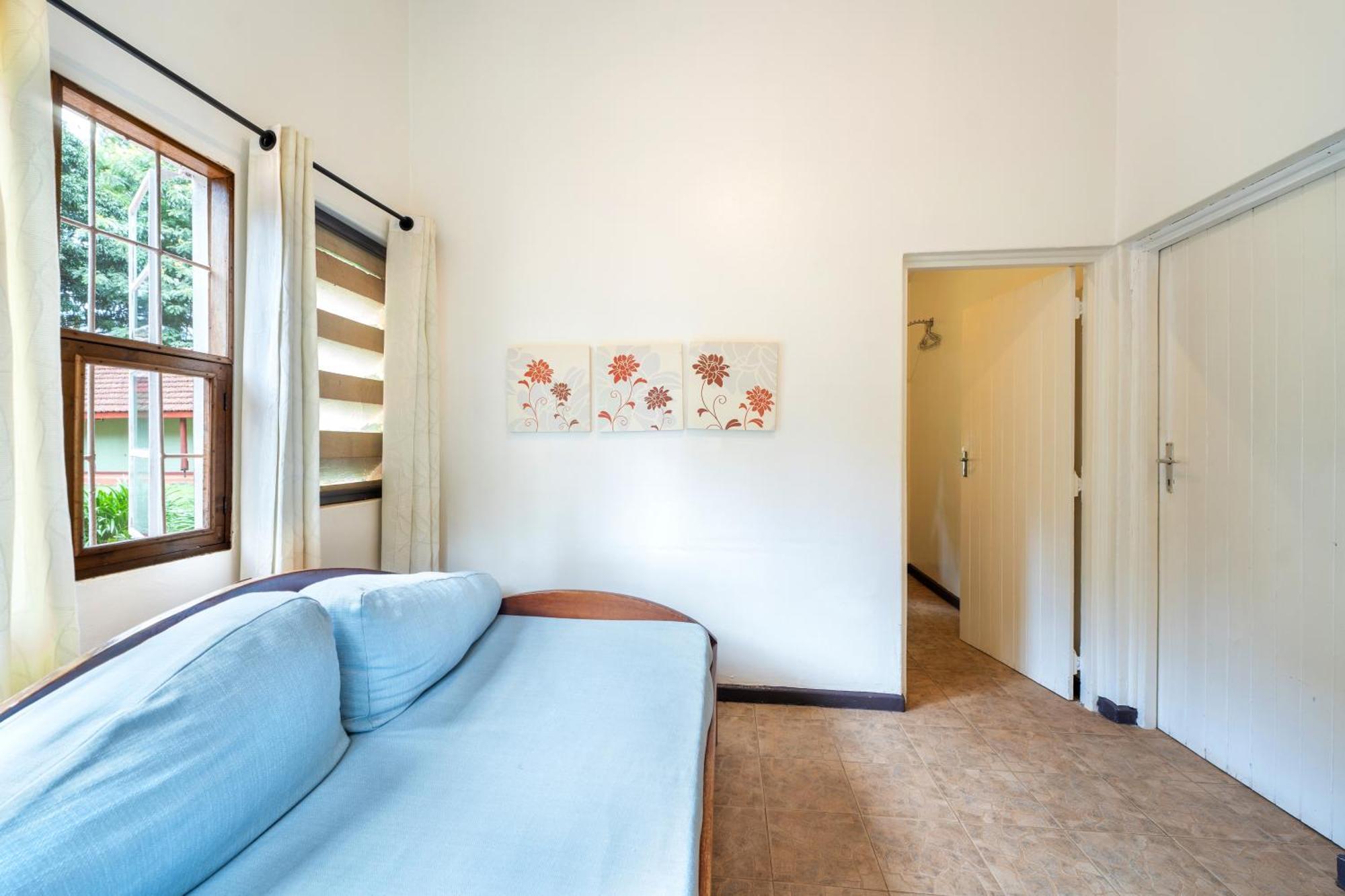 Masindi Hotel エクステリア 写真